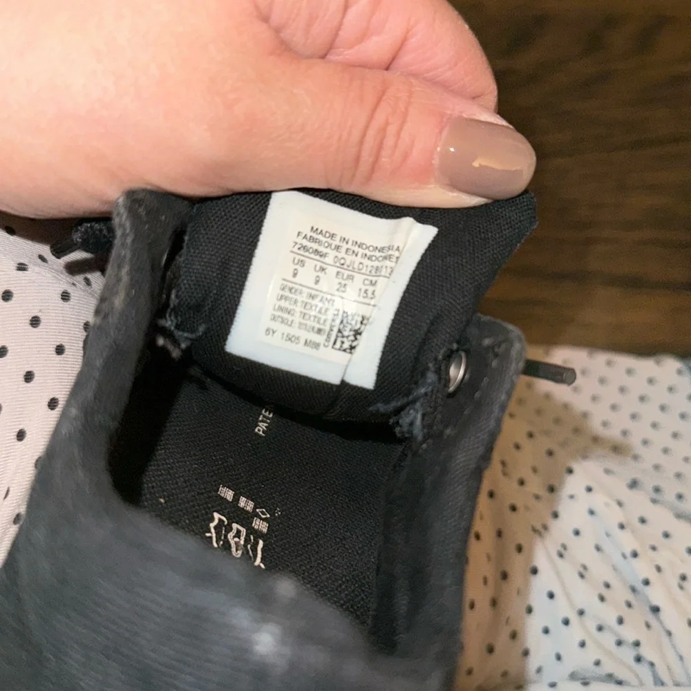 Converse shoe size 9